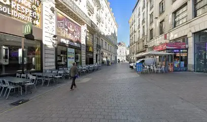 Dubreil Yann à Nantes