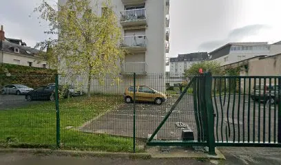 Simon Gaelle à Tours